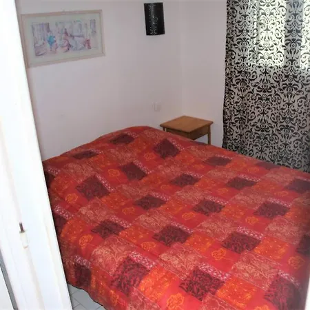 24, Port Venus Au Village Naturiste * 阿格德